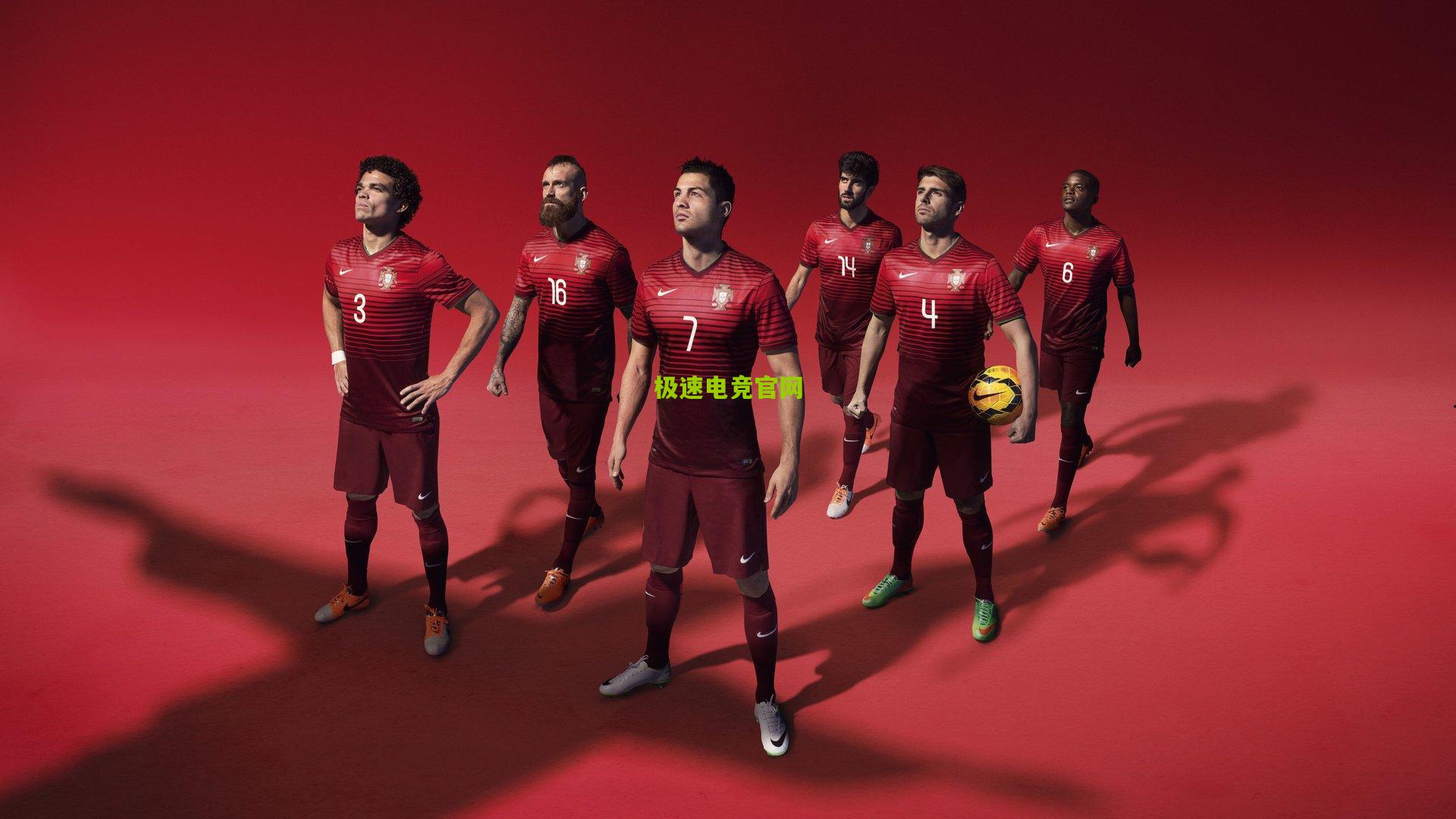 索尔斯克亚揭秘桑乔曼联起步维艰内幕，夏季耳部感染曾严重影响季前备战