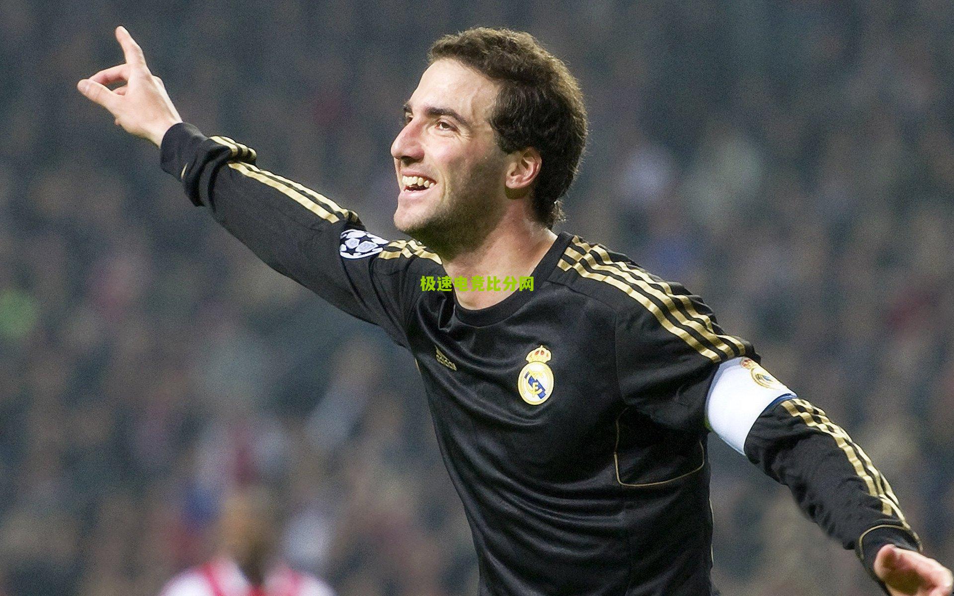 欧战规则引热议，所罗门租借身份或可出战热刺，黄潜迎战术新选择