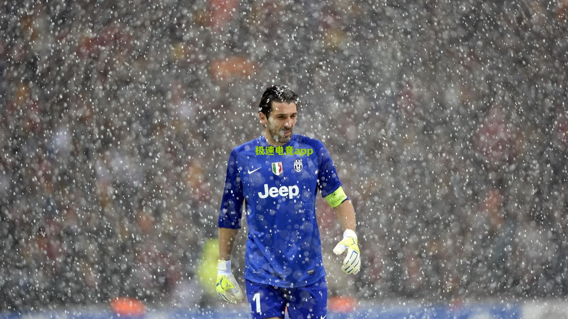 内维尔痛批曼联节奏拖沓，开局梦游，状态全无致关键战失利